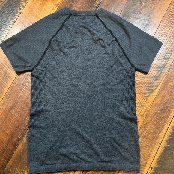 Gymshark Circuit Seamless Short Sleeve T-Shirt Black Marl Men’s - Picture 3 of 8